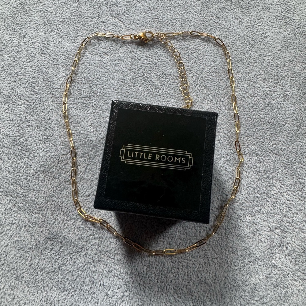 Little Rooms Gold Chain Necklace